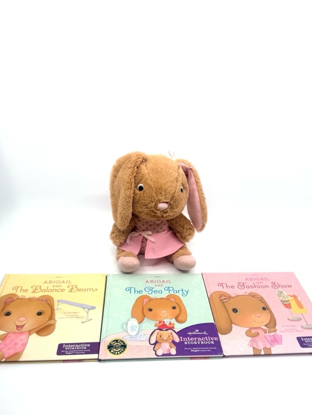 HALLMARK ABIGAIL STORY BUDDY INTERACTIVE PLUSH BUNNY & Books - NOT WORKING